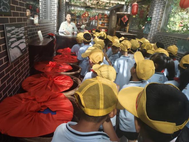 品千年醋香 探科技之秘 | 迎春街小學一年級赴東湖醋園開展科技研學活動