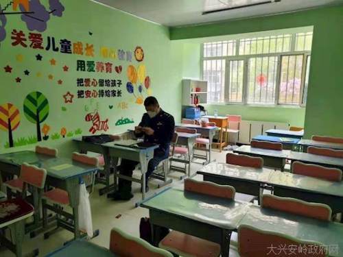 加格達奇區開展中小學學生餐食品安全專項檢查行動